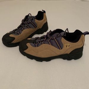 Pearl izumi Mountain Bike Size 7.5